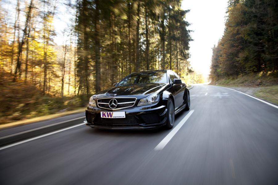  Mercedes-Benz C63 AMG Black Series by KW 2014 года  (фото 1 из 13)